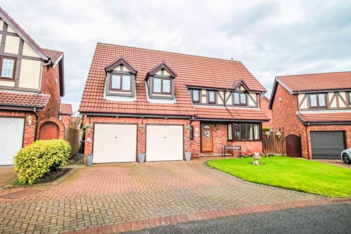 4 Bedroom Detached House To Rent In Lydcott, Teal Farm, Washington, Tyne And Wear, NE38