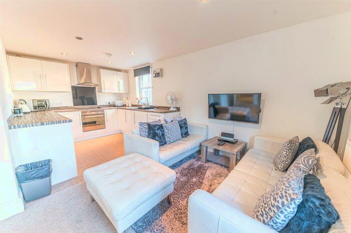 2 Bedroom Apartment To Rent In Yard, Stramongate, Kendal, LA9