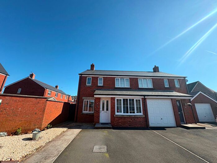 3 Bedroom Semi-detached House For Sale In Bryn Y Telor, Coity, Bridgend, CF35