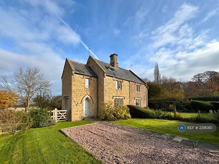 3 Bedroom Semi-Detached House To Rent In Wythgreen House, Coleshill, Swindon, SN6