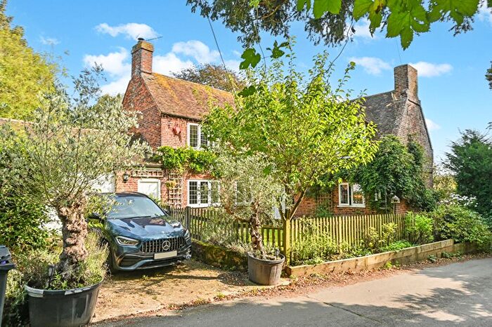 3 Bedroom Detached House For Sale In Saddlers Hill, Goodnestone, Canterbury, Kent, CT3