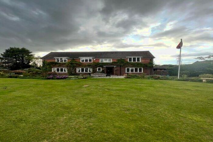 5 Bedroom Property To Rent In Stockford Lane, Lichfield, WS13