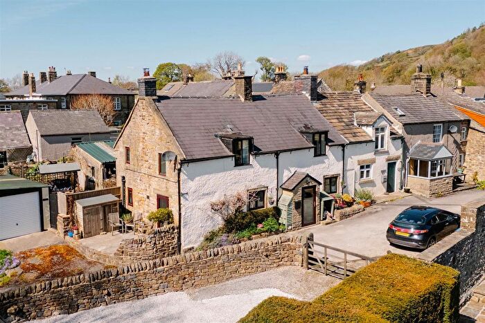 3 Bedroom End Of Terrace House For Sale In Gate House, Great Hucklow, Buxton, SK17
