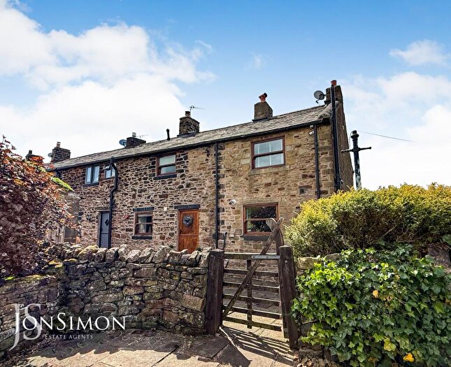 3 Bedroom Cottage For Sale In Mount Pleasant, Nangreaves, Bury, BL9