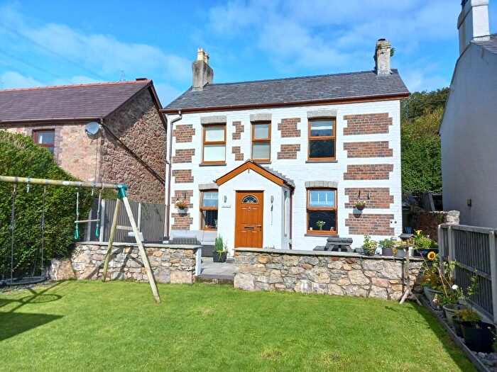 2 Bedroom Detached House For Sale In Tyn Lon, Bangor, Gwynedd, LL57