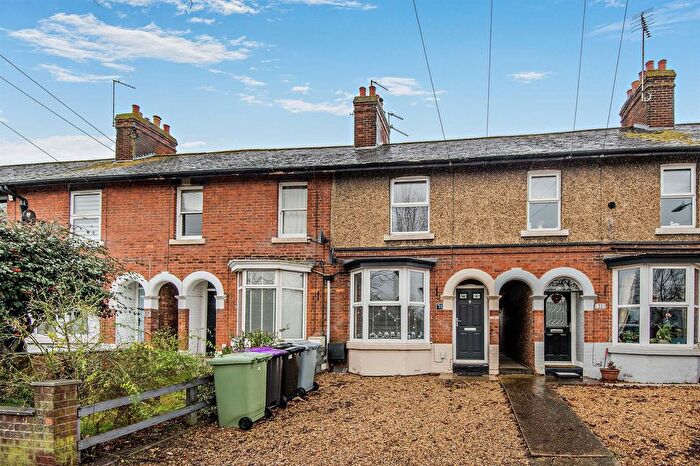 2 Bedroom Detached House For Sale In Ryhall Road, Stamford, PE9