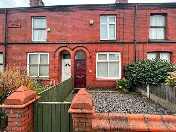 2 Bedroom House To Rent In High Street, Walkden, M28