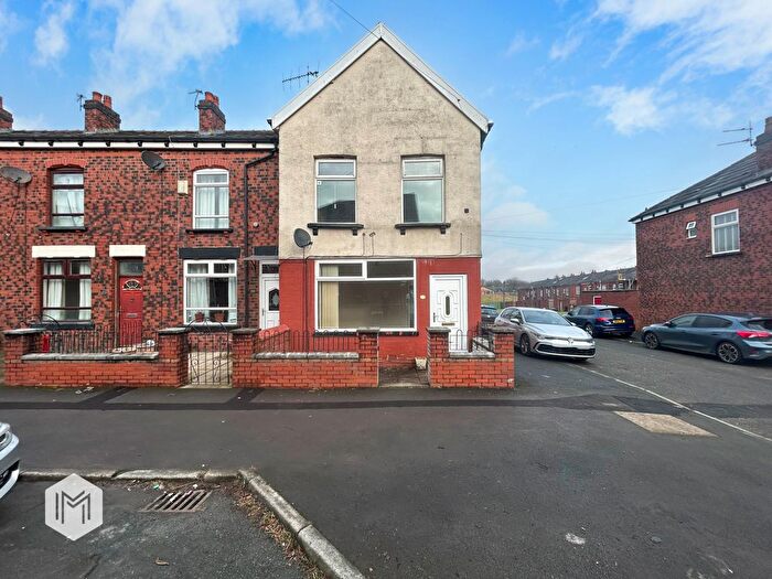 3 Bedroom End Of Terrace House To Rent In Oxford Grove, Bolton, Greater Manchester, BL1