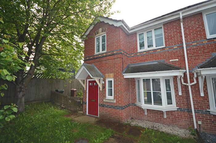 3 Bedroom Semi-Detached House To Rent In Manor Way, Bolton-upon-Dearne, Rotherham, South Yorkshire, S63