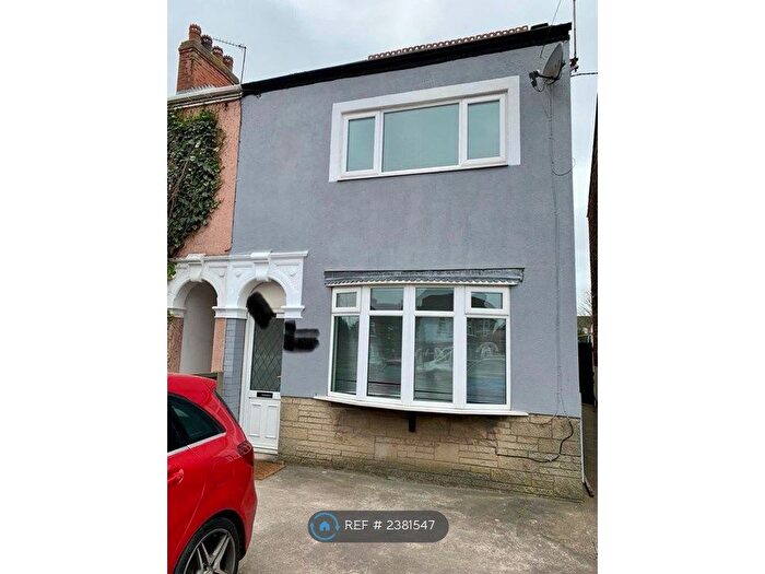 3 Bedroom Semi-Detached House To Rent In Ashby Road, Scunthorpe, DN16