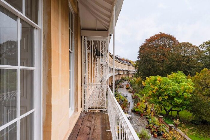 2 Bedroom Flat For Sale In Cornwallis Crescent, Clifton, Bristol, BS8