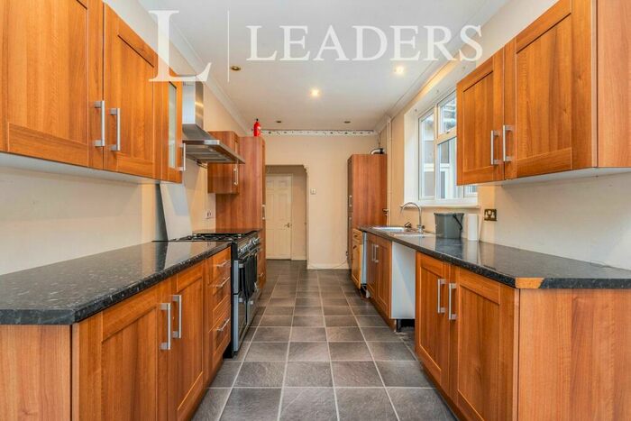 3 Bedroom Terraced House To Rent In Walmer Road, Portsmouth, PO1