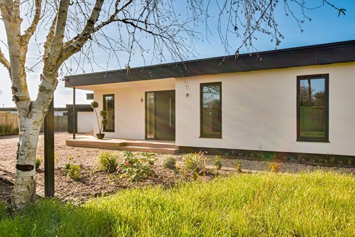 3 Bedroom Detached Bungalow For Sale In Gransmore Green, Felsted, CM6