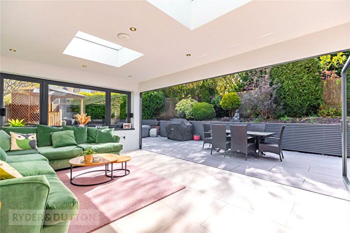 4 Bedroom Detached House For Sale In Penny Lodge Lane, Loveclough, Rossendale, BB4