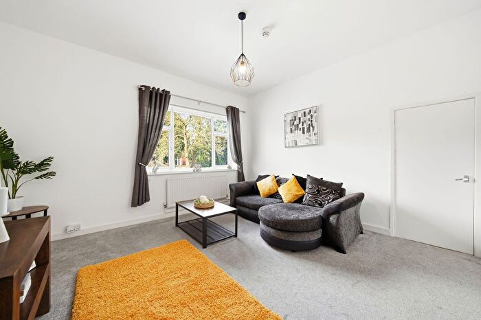 1 Bedroom Flat To Rent In Cavendish Crescent South, Nottingham, NG7