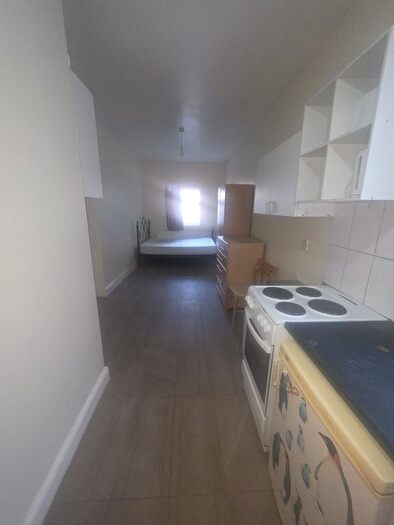 Studio To Rent In St. Marys Road, Ilford, IG1
