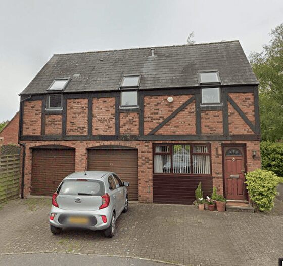 2 Bedroom Property For Sale In Foxmoor, Bishops Cleeve, Cheltenham, GL52