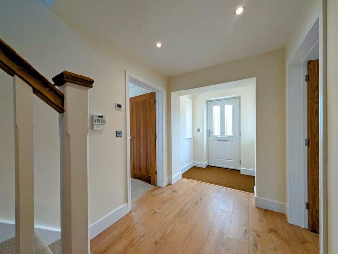 3 Bedroom Detached House For Sale In Woods Orchard Road, Tuffley, Gloucester, GL4