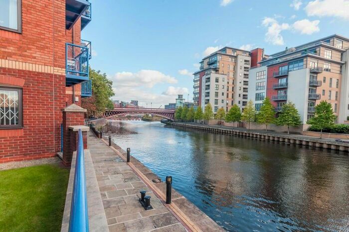 2 Bedroom Apartment To Rent In Langtons Wharf, Leeds City Centre, LS2