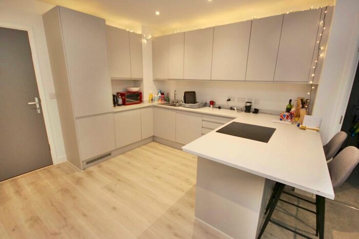 2 Bedroom Flat To Rent In Old Trafford, Wharf End, Manchester, M17