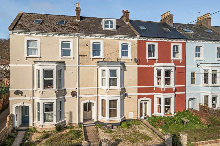 1 Bedroom Apartment For Sale In West Allington, Bridport, DT6