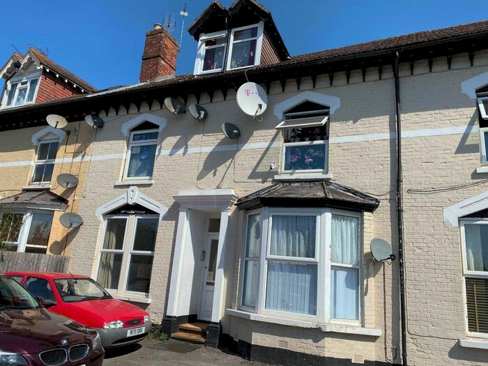 Studio To Rent In London Road Newbury, RG14