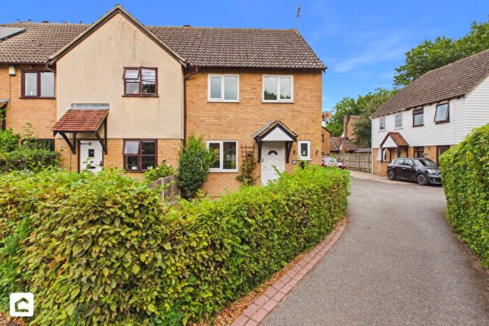 3 Bedroom Terraced House To Rent In Homestead, Singleton, Ashford, TN23