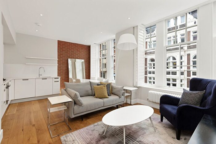 2 Bedroom Flat To Rent In Long Acre, Covent Garden, WC2E
