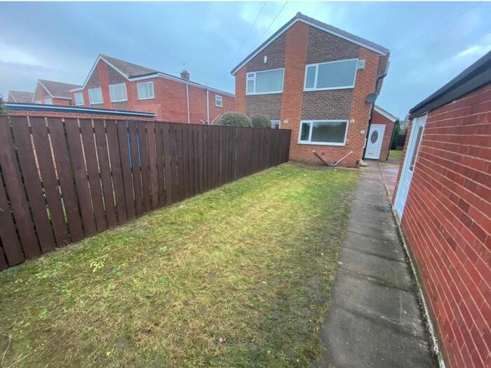 3 Bedroom Semi-Detached House To Rent In Washington Grove, Norton TS20