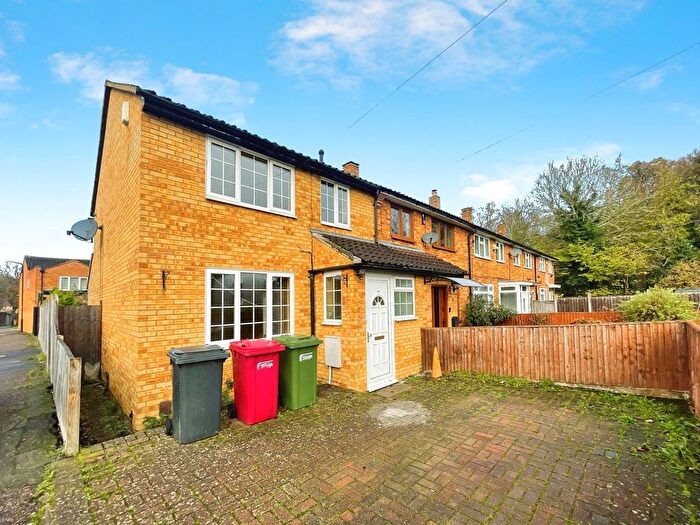 3 Bedroom Property To Rent In Hetherington Close, Slough, SL2