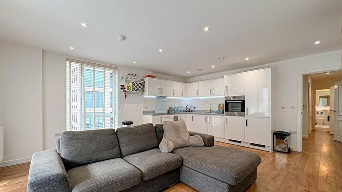 2 Bedroom Flat For Sale In Mahindra Way, London, E6