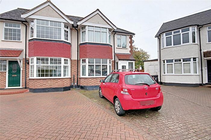 3 Bedroom Semi Detached House For Sale In Newby Close, Enfield, EN1