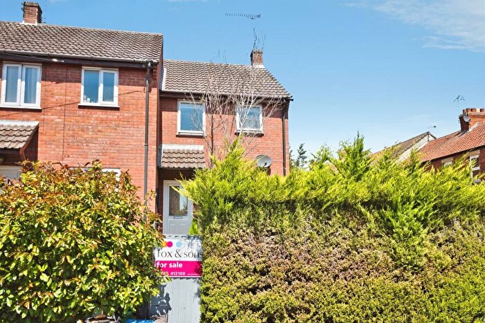 2 Bedroom End Of Terrace House For Sale In St. Michaels Road, Yeovil, BA21