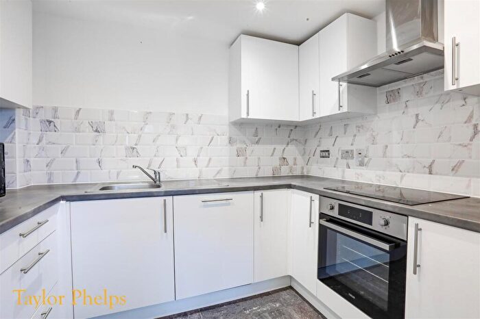 2 Bedroom Apartment To Rent In Stewart Place, Ware - Short Term Let - Email Your Enquiry Please, SG12