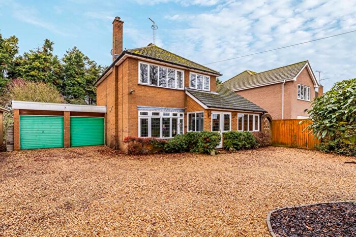 3 Bedroom Detached House For Sale In Damgate Road, Holbeach, PE12