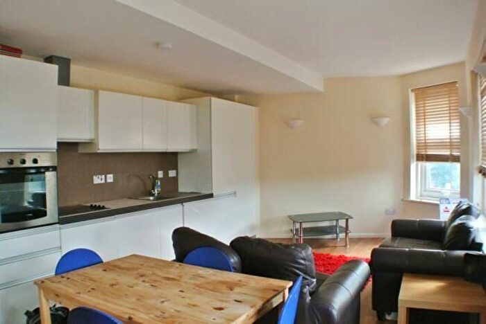 1 Bedroom Flat To Rent In Wimbledon Park Road, Wimbledon, London, SW18