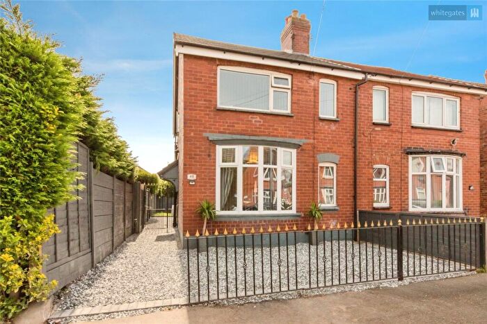 3 Bedroom Semi Detached House For Sale In Neville Street, Crewe, Cheshire, CW2