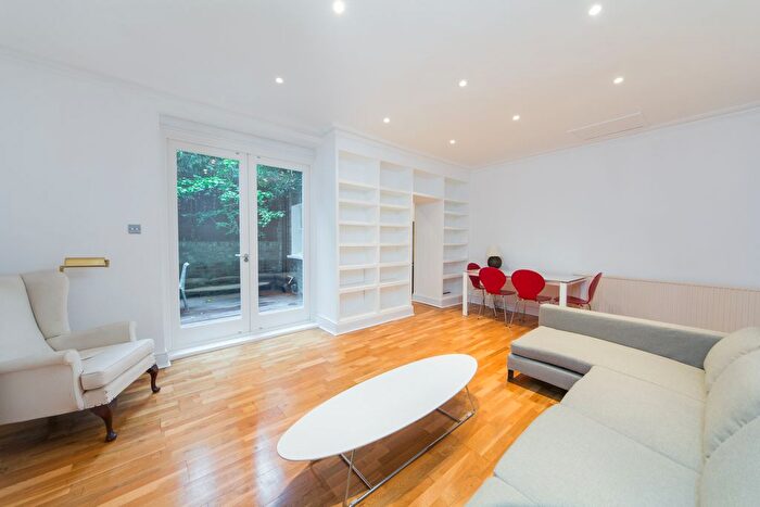 1 Bedroom Flat To Rent In Kempsford Gardens, London, SW5