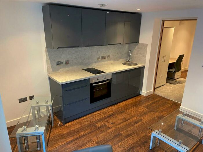 1 Bedroom Apartment To Rent In Earl Street, Sheffield, S1