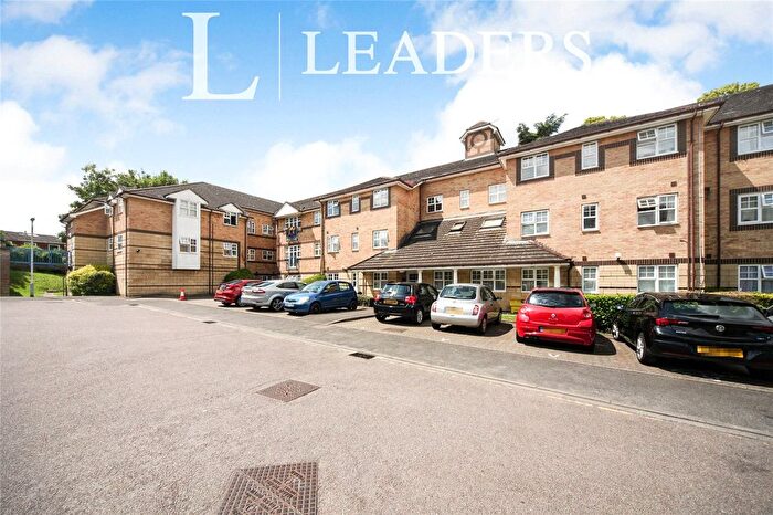 2 Bedroom Flat To Rent In Earls Meade, Luton, LU2