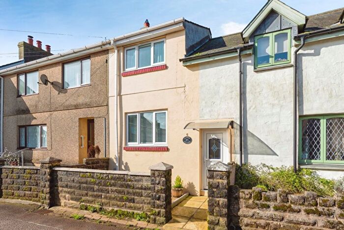 2 Bedroom Terraced House For Sale In Heol Tregwyr, Llansaint, Kidwelly, SA17