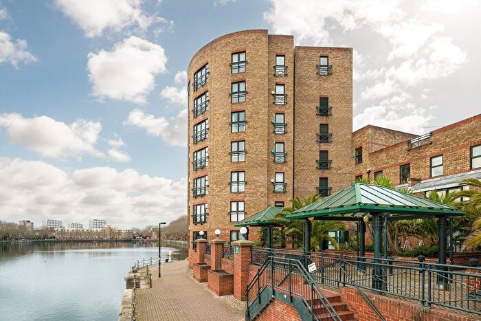 2 Bedroom Flat For Sale In Russell Place, Rotherhithe, SE16