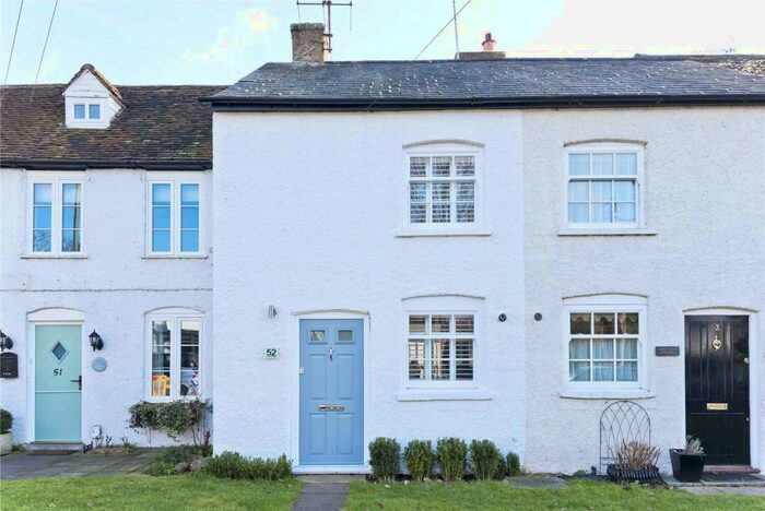 1 Bedroom Terraced House To Rent In West End Lane, Esher, Surrey, KT10