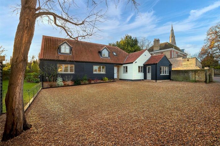 7 Bedroom Detached House For Sale In Horseware, Over, Cambridge, Cambridgeshire CB24