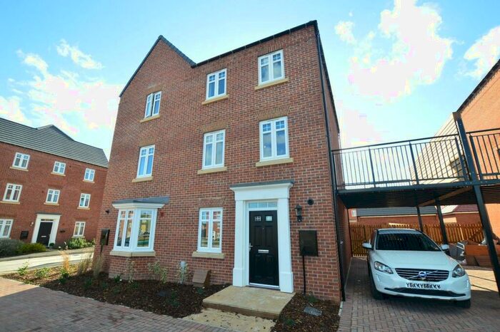 4 Bedroom House To Rent In Gleneagles Way, Durham, DH1