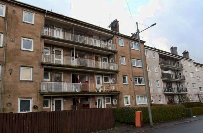 3 Bedroom Flat To Rent In Lochlea Road, Flat /, Glasgow, Scotland, G43