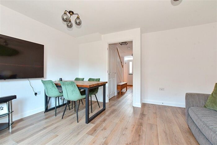 2 Bedroom Semi-Detached House For Sale In Angelica Grove, Newport, Isle Of Wight, PO30