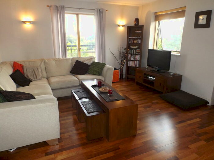 2 Bedroom Apartment To Rent In Henke Court, Cardiff, CF10