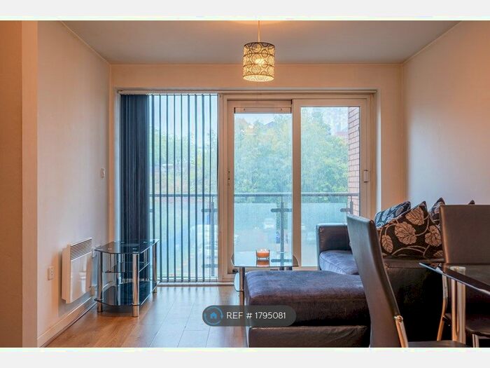 1 Bedroom Flat To Rent In Westside Two, Birmingham, B1