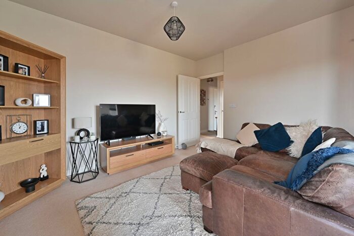 2 Bedroom Flat For Sale In Baxter Road, Warhol Court, WD24